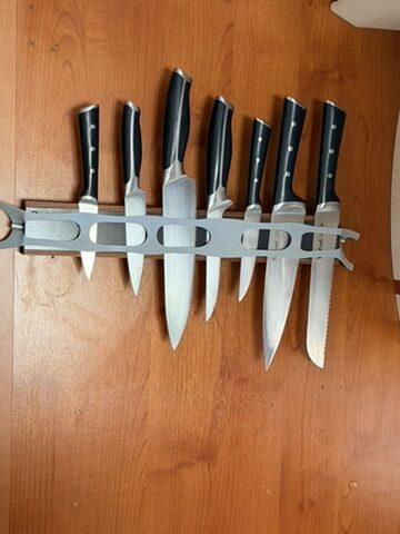 Knife block and small kitchen upgrades